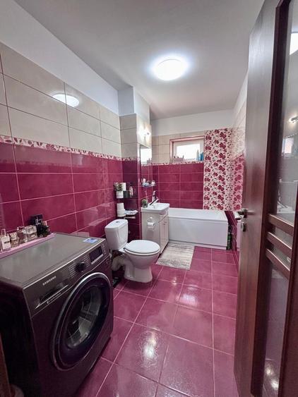 Apartament cu 3 camere decomandat Poarta 6 - mobilat si utilat modern - 6