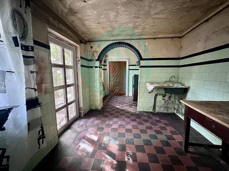 Casa cu teren de 342 in zona Unirii-Calea Calarasilor - 11