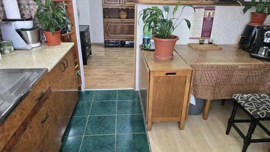 Vand apartament 4 camere decomandat Deva, Progresul, suprafata utila 83 mp + balconul, et 3 - 17