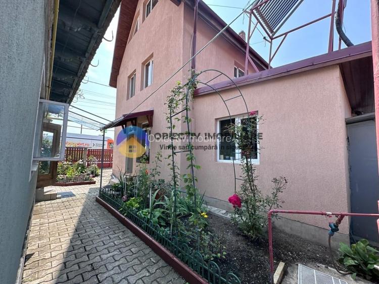 Casa de vanzare - Piatra Neamt-zona Gara Veche