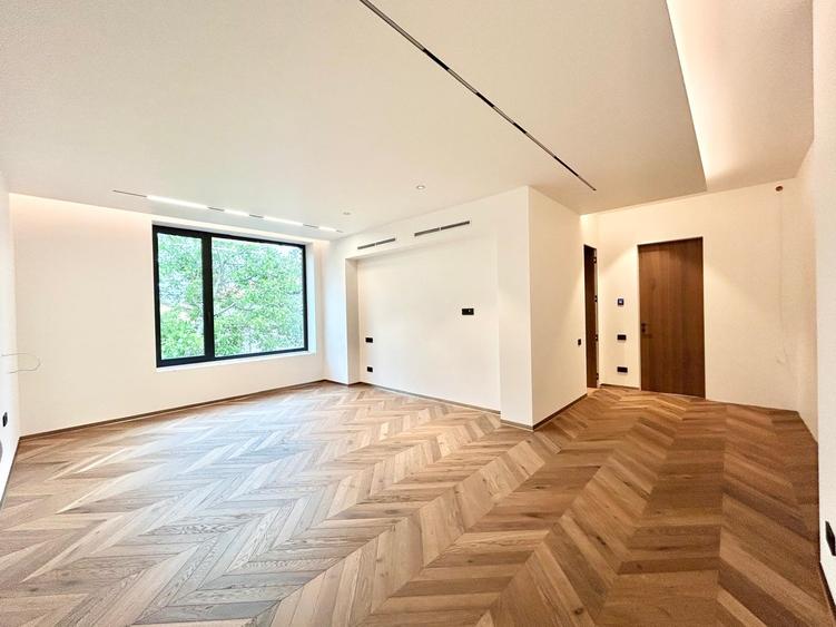 Pipera - Iancu Nicolae - Rezidential-  Vila moderna - teren 709 mp - garaj - LUX - 32