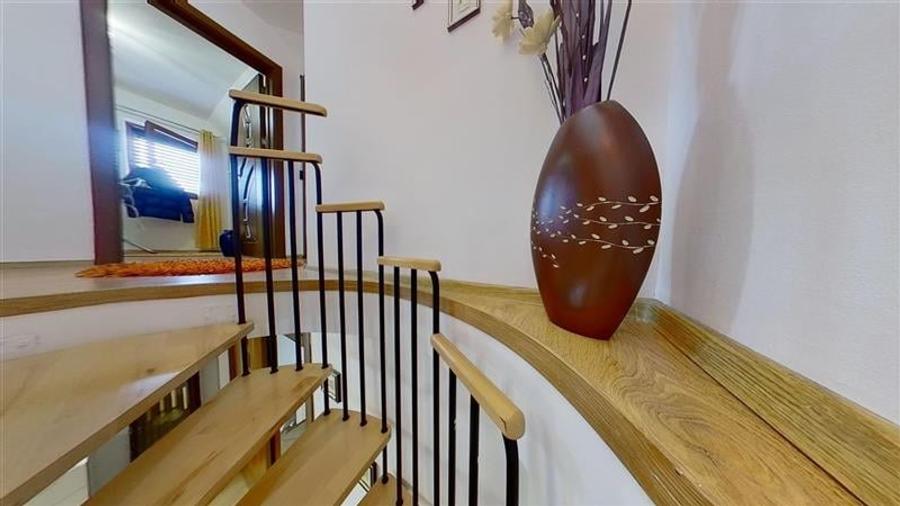 TUR 3D! Refugiu rafinat in Schei, Casa cu 3 camere amenajata cu stil, Brasov - 23