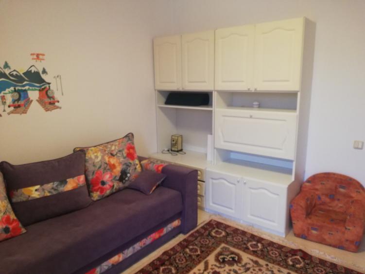 Inchiriez apartament 4 camere Micul Dallas - 9