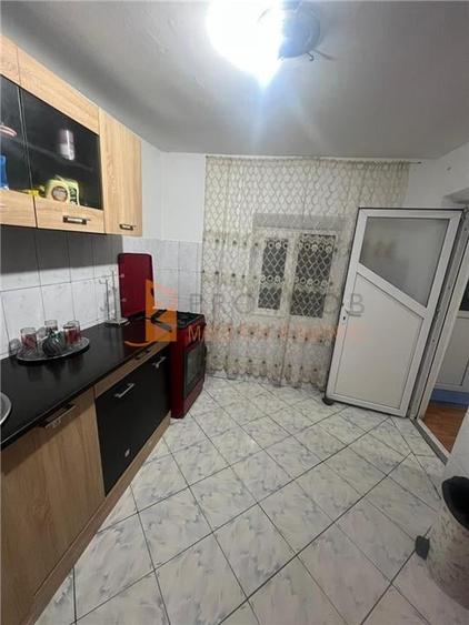 Casa + teren intravilan zona Mihailesti - 4