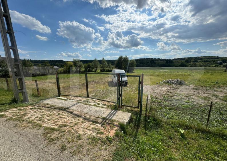 ???? Teren intravilan de vanzare Tarpiu, la 10 km de B - 6