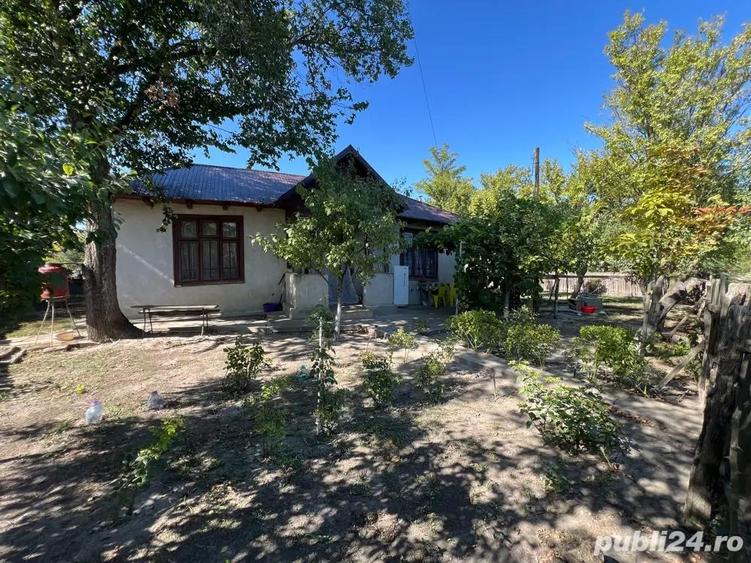 Titlu anun?: Casa batraneasca cu teren de 1850 mp o ora de Bucure?ti, o ora de mare - 2