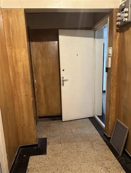 Vanzare Apartament 3 Camere Semidecomandat Berceni-Aleea Terasei - 2