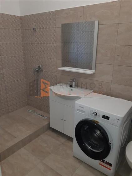 Apartament 3 camere cf 1 decomandat zona Centru - 9