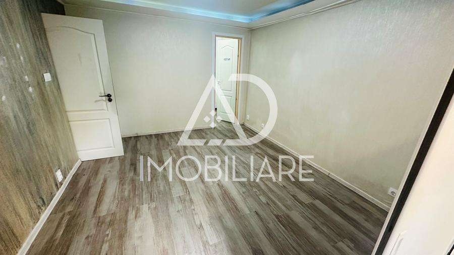 Spațiu Comercial de Închiriat – Locație Centrală, Ideal pentru Activități Medica - 8