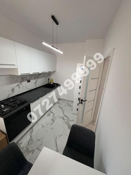 Garsoniera /bloc nou/balcon vedere libera/ stradal/direct proprietar - 2