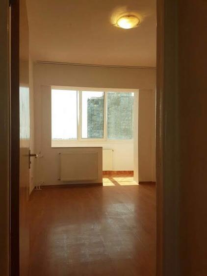 Vand apartament cu 3 camere 73mp Sos Pantelimon Cosmos - 3