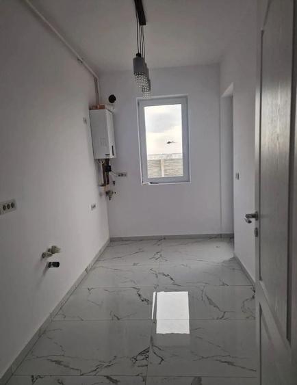 Bloc nou. Terasa mare. Bucatarie inchisa. Dressing. Debara. 2 Locuri Parcare. - 1