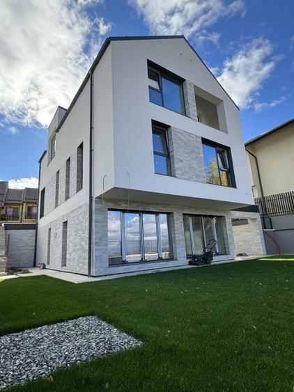 Casa unifamiliala noua in zona restaurantului Aroma - 2