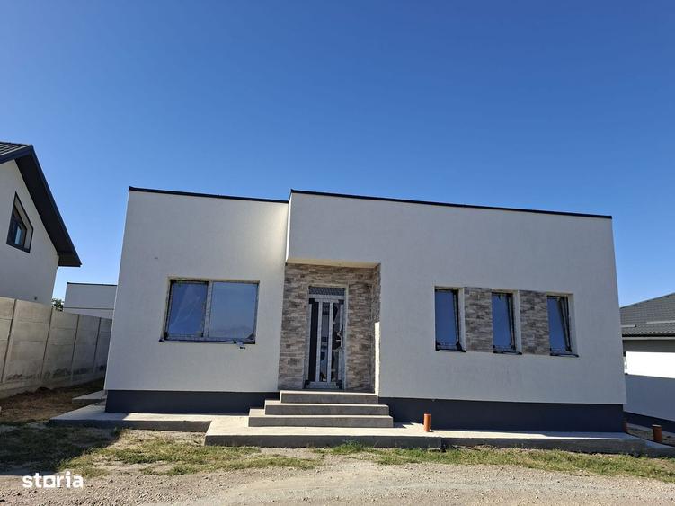 Casa Parter 3 camere /Com.Berceni/Comision 0% - 5