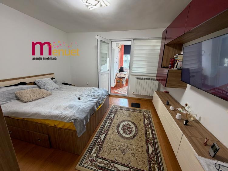 Garsoniera zona Piata Noua,etaj 2 - 2