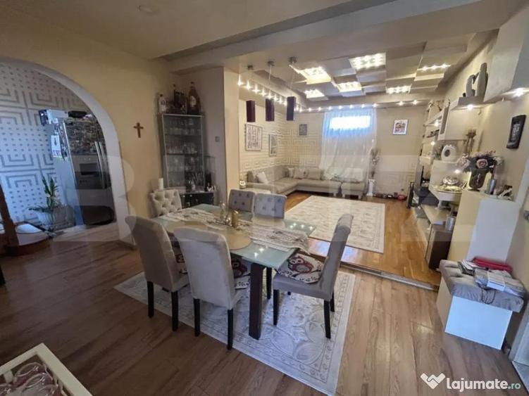 Casa ultracentrala 4 camere in Oradea - 9