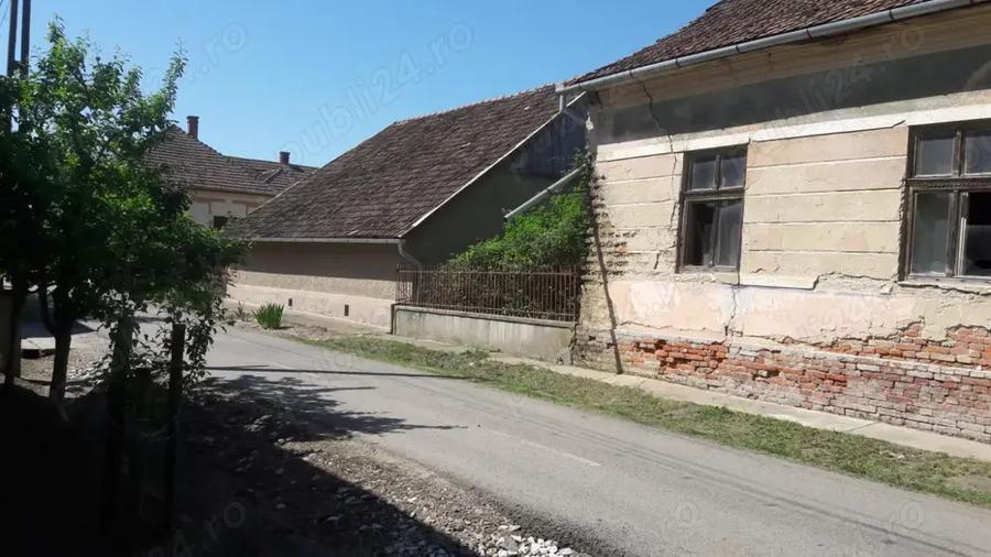 De vanzare casa in comuna Urziceni judetul Satu Mare - 2