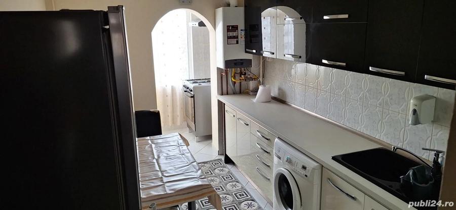 Inchiriez apartament 3 camere - 3