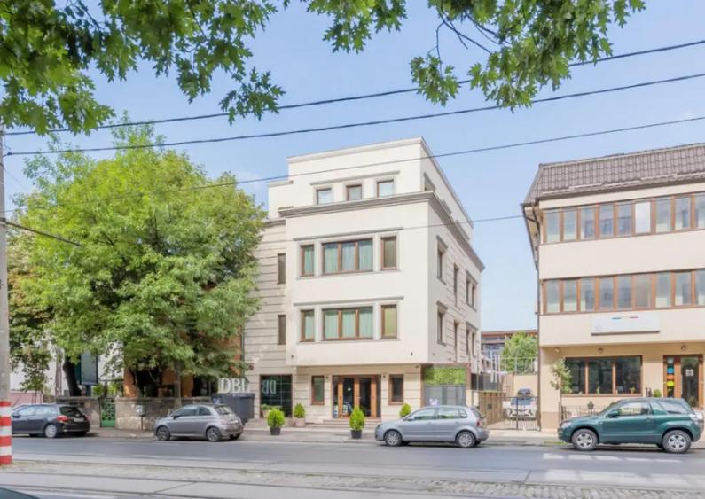 BARBU VACARESCU - STEFAN CEL MARE, IMOBIL REPREZENTATIV 640 - 9