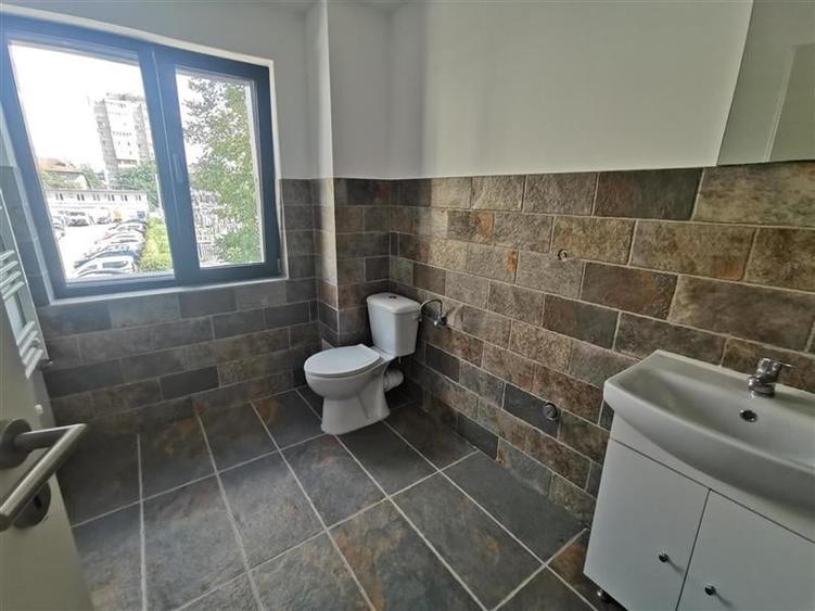 Spatiu de birouri proaspat renovat, zona AFI, disponibil imediat - 4