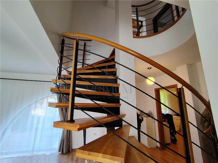 Casa individuala - 6 camere - locatie superba - garaj - teren generos. - 2