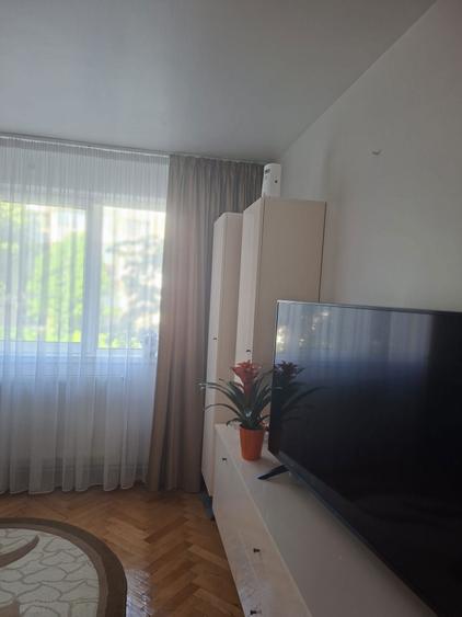 Apartament 3 camere , et 1 , aleea teilor , se vinde cu tot ce este in el , 0763607058 - 1