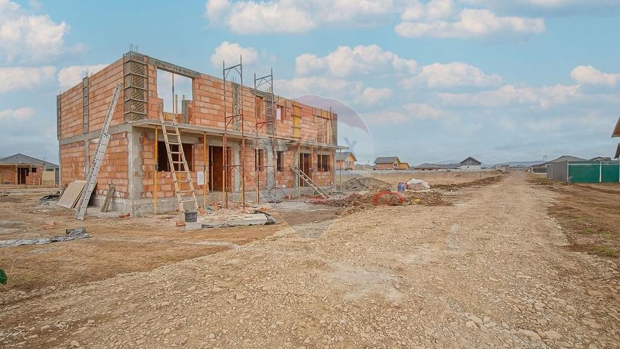 Duplex nou în Cartierul Izvor – 4 camere, terasă și curte generoasă - 5