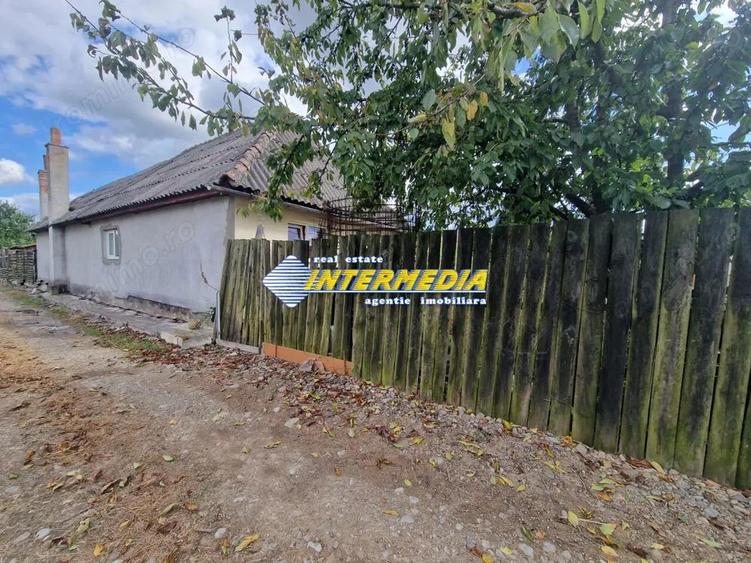 Vanzare Casa Magazie 99 mp. Teren 570 mp. Alba Zona Arex toate utilitatile - 3