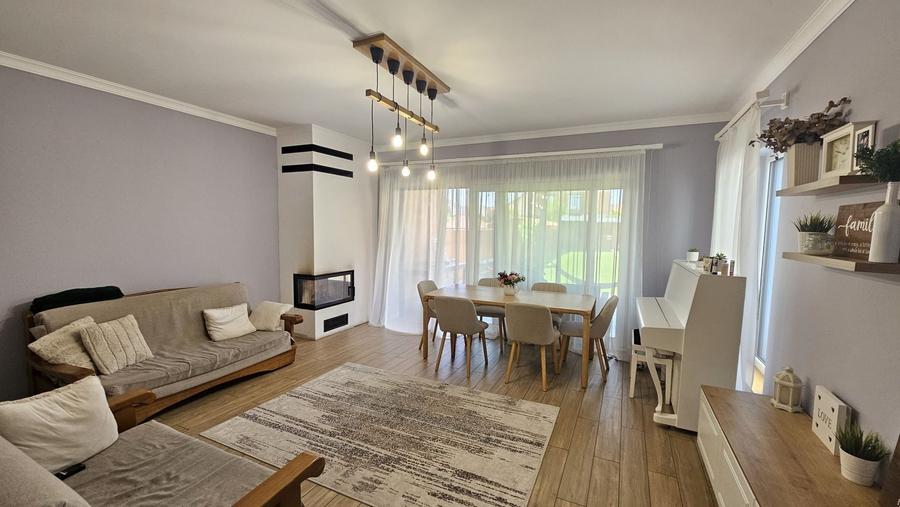 Casă individuală cu 4 camere cu Canalizare în Mărăști