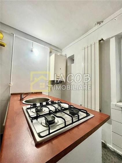 Apartament decomandat, 2 camere, etaj 3, str. Milcov , Bacau - 18