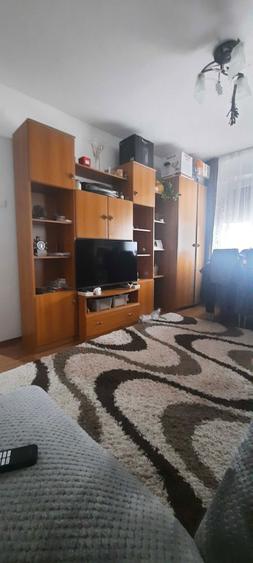 Apartament de vanzare - 3