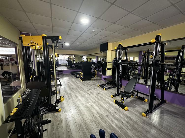 Inchiriez / vand spatiu comercial Ultimul Leu - 5