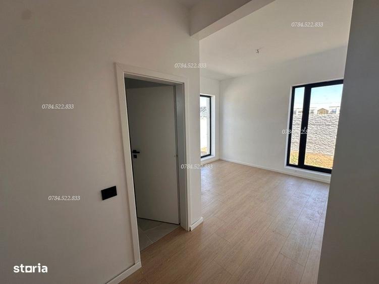 Casa PARTER spatioasa pe partea stanga a comunei Berceni Ilfov - 2