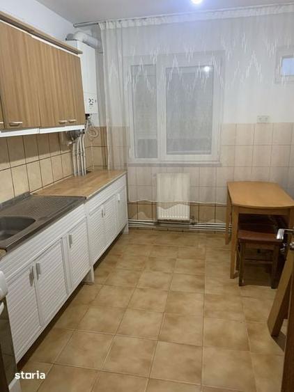 Vand apartament 2 camere decomandat - 8