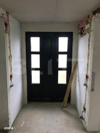Casa batraneasca,partial renovata,loc. Meresti,3400mp teren - 1