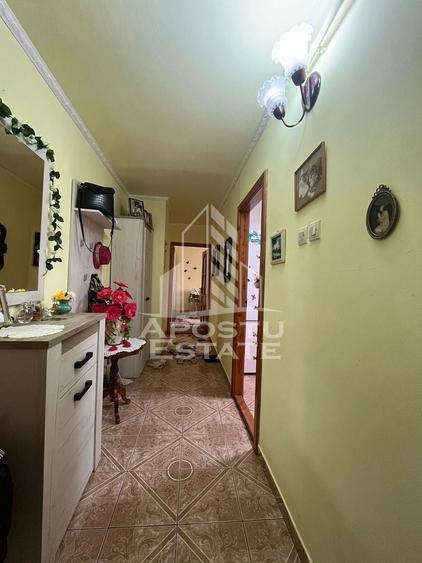 Apartament cu 2 camere, decomandat ,cu centrala proprie - 5