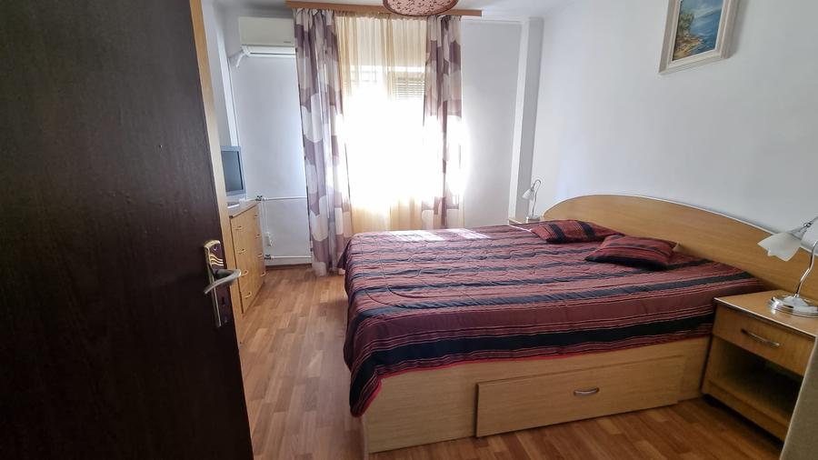 Apartament cu 2 camere decomandat în Iancului