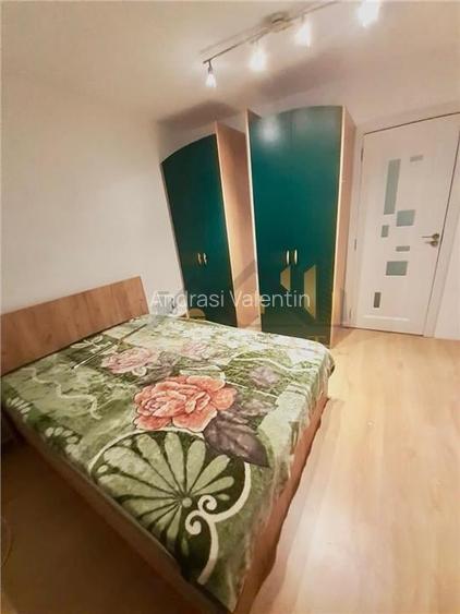 Apartament cu 3 camere, 60 mp  + centrala - Zona Dacia