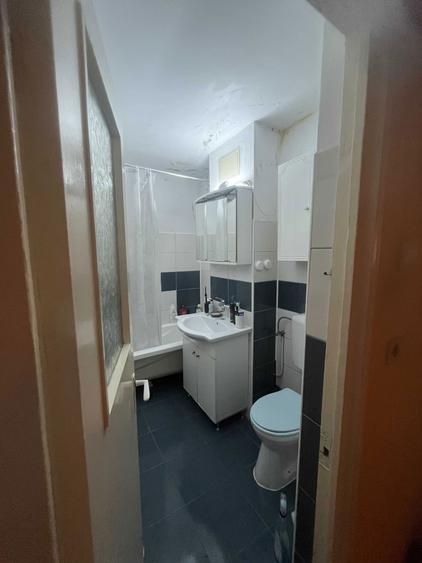 Apartament 3 camere de inchiriat - 1