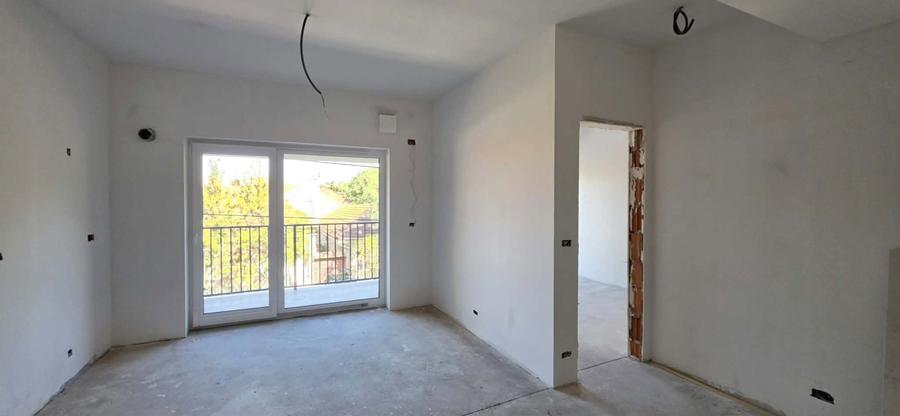 Apartament cu 2 camere nedecomandat în Central
