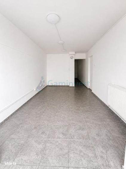 Spațiu comercial, de 52 mp, în Decebal