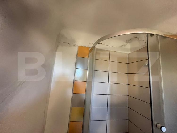 Casă individuală cu 3 camere cu Teren 4500 Mp în Bolovani