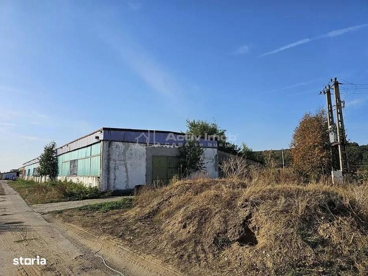 Spațiu comercial, de 1,000 mp, în Central