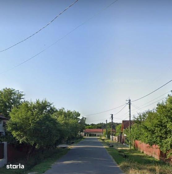Casă cu Teren 2240 Mp în Drăgănești