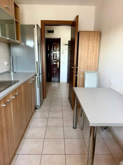 Garsonieră decomandată, mobilată în Vitan-Bârzești