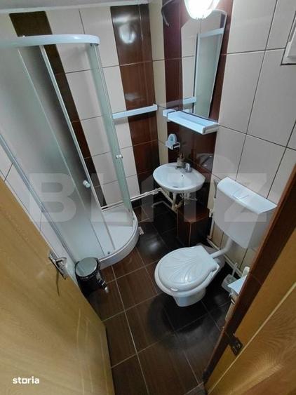 Spațiu comercial, de 300 mp, în Central