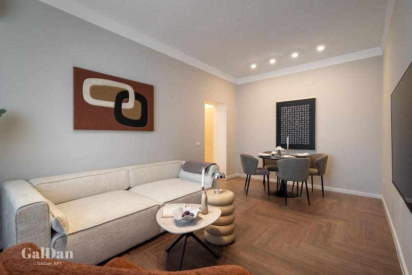 Apartament cu 3 camere, mobilat în Universitate