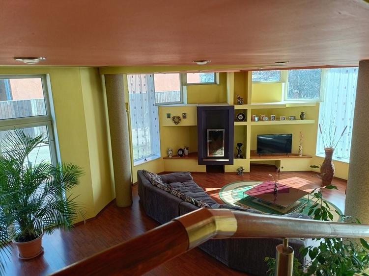 Casă cu 4 camere în Turda