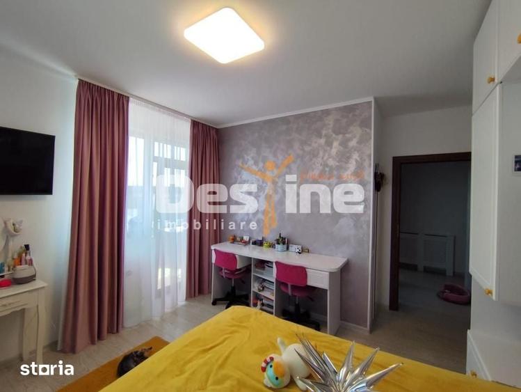Apartament cu 3 camere decomandat în Blejoi