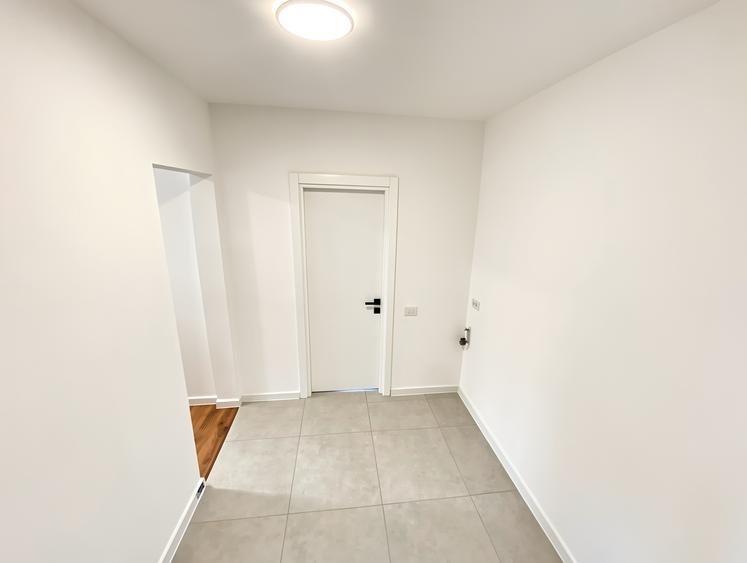 Apartament cu 2 camere decomandat în Lujerului